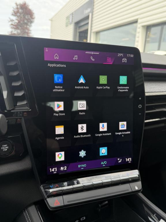 Renault AUSTRAL techno E-Tech full hybrid 200 - 24