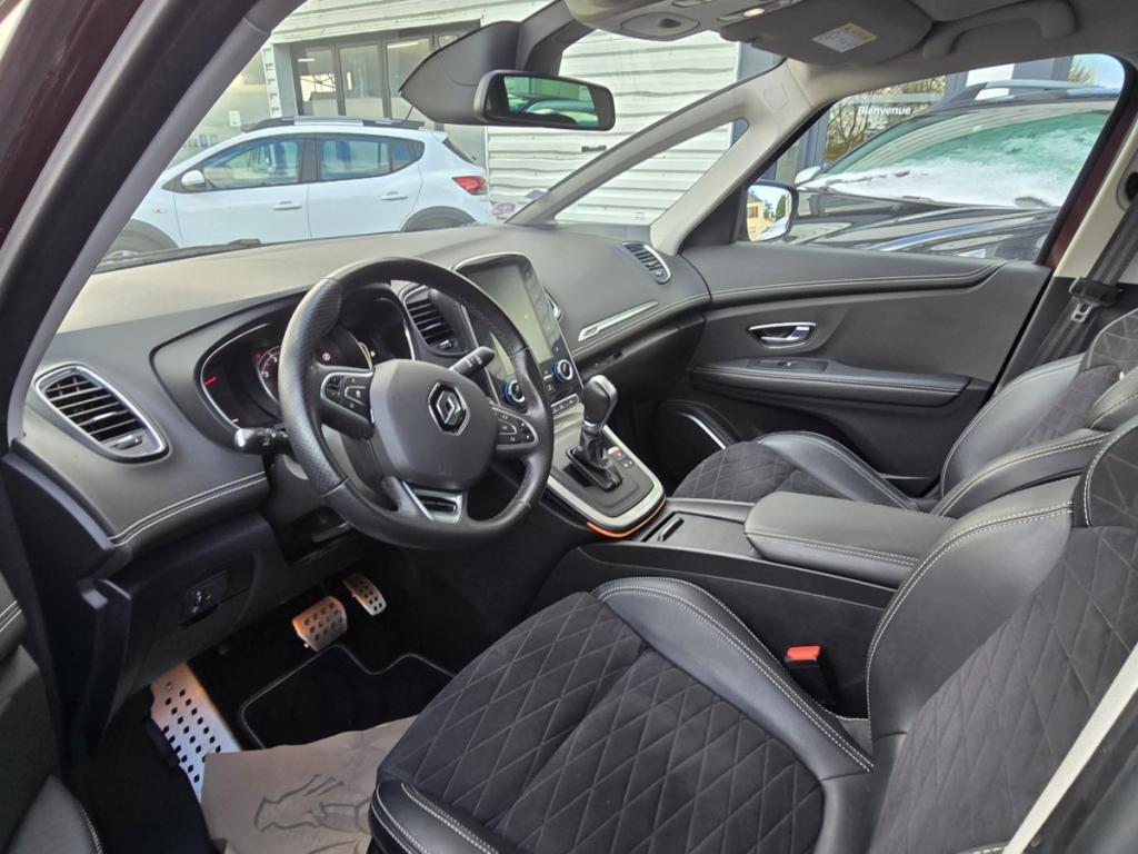 Renault Grand Scnic (3) Black Edition TCe 160 EDC - 21