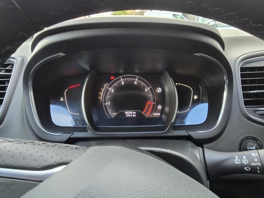 Renault Grand Scnic (3) Black Edition TCe 160 EDC - 21