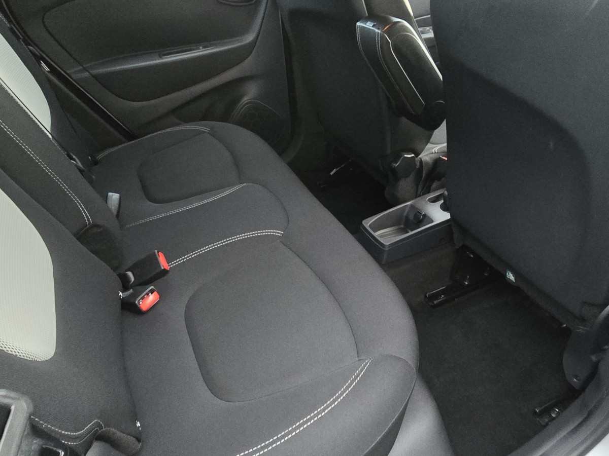 Renault Captur Zen TCe 90 - 19